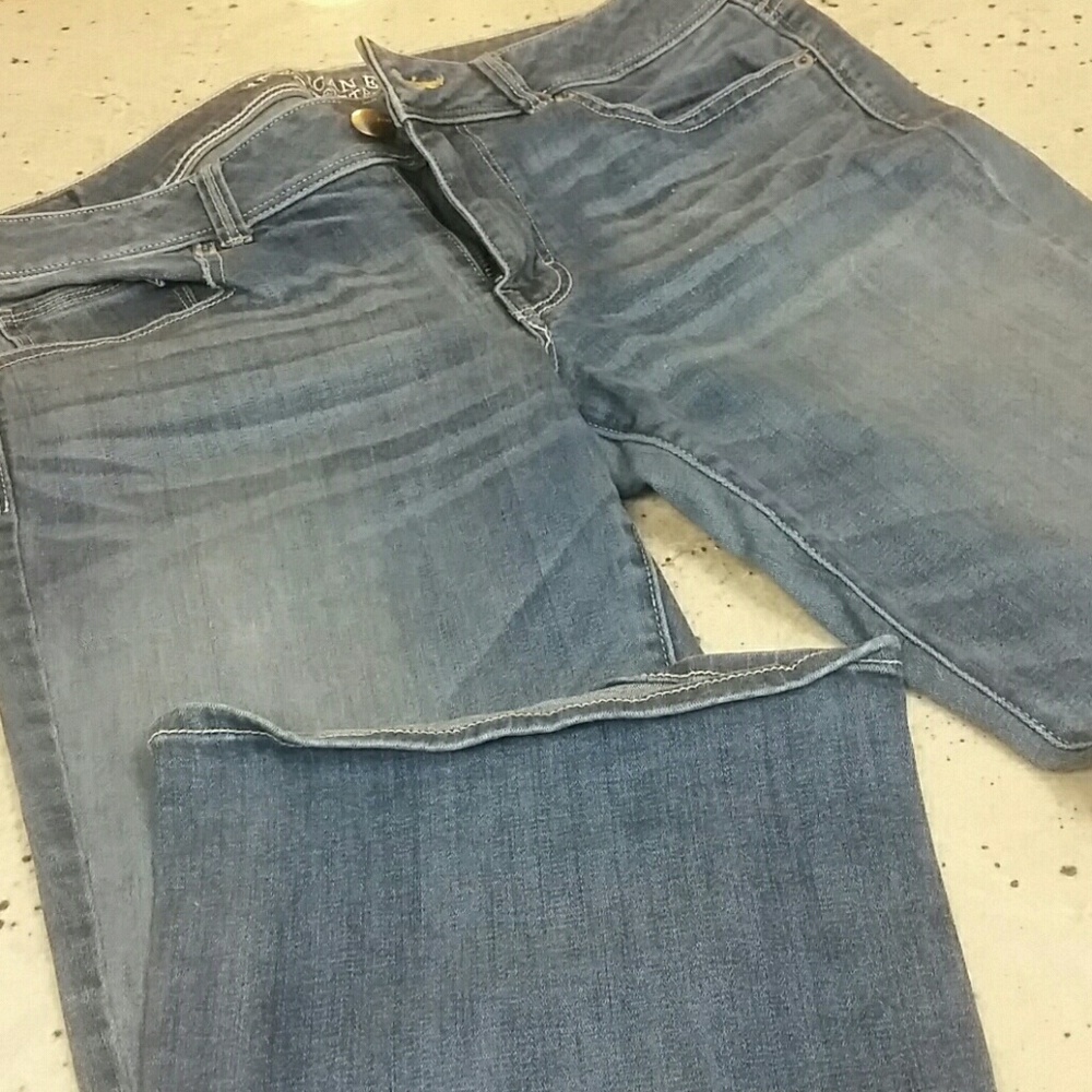American Eagle Blue Jeans